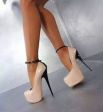 Scarpe tacchi alti